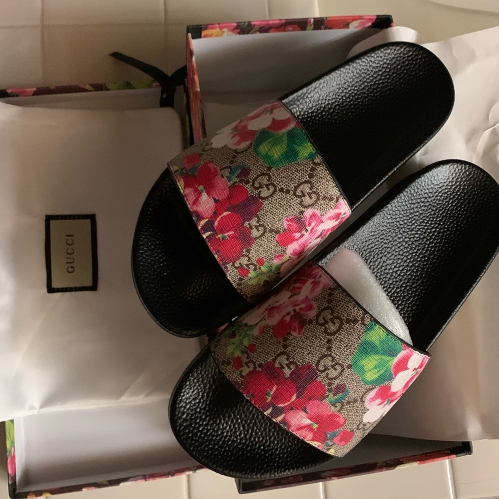 Gucci Slides